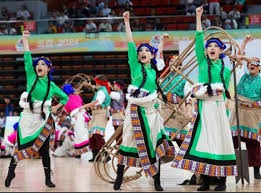 美媒支招湖人交易29+8球星，里夫斯成主要筹码，还送三将+首轮？